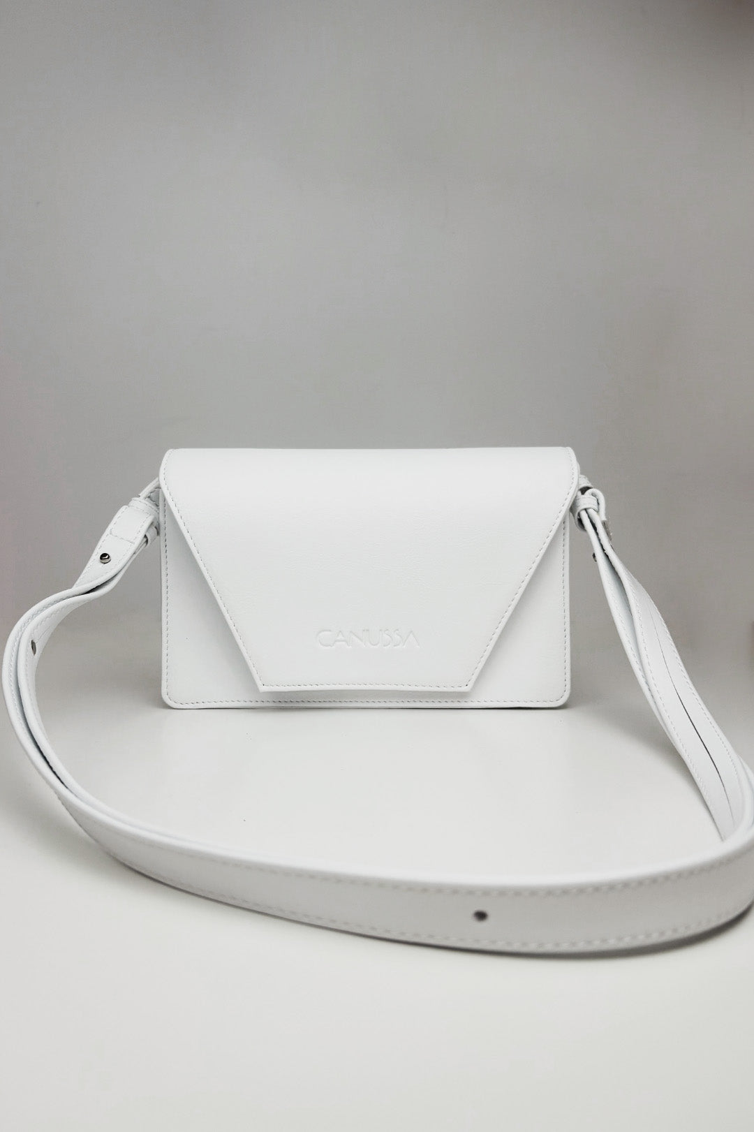 NUEVO Hybrid – Blanco