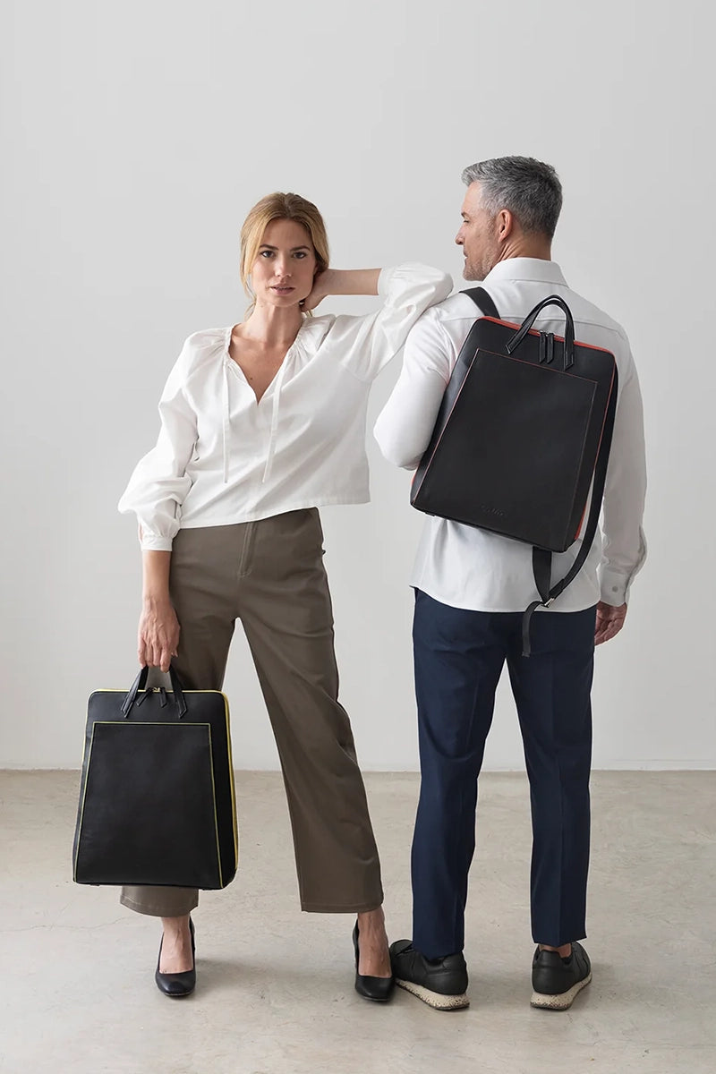 Urban Backpack- Negra/roja