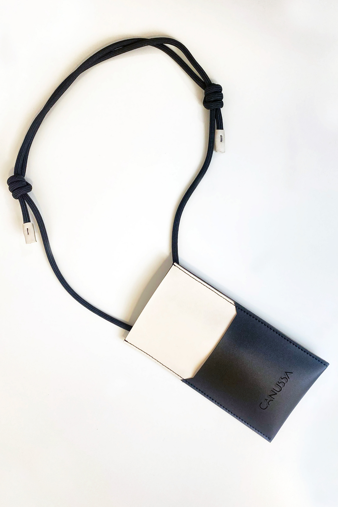 Move étui pour téléphone – Maïs Noir / Crème