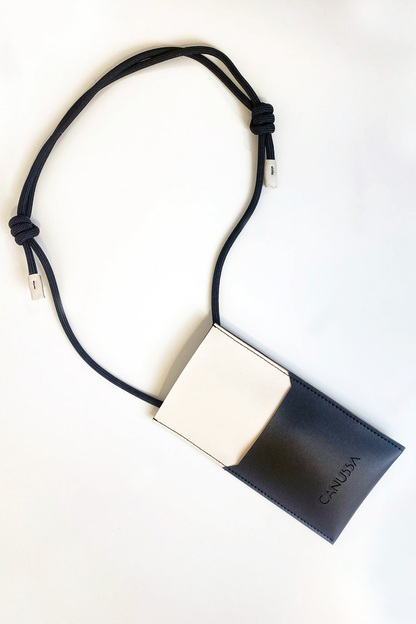 Move étui pour téléphone – Maïs Noir / Crème