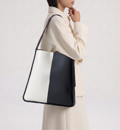 PRÉVENTE Compact - Blanc / Noir