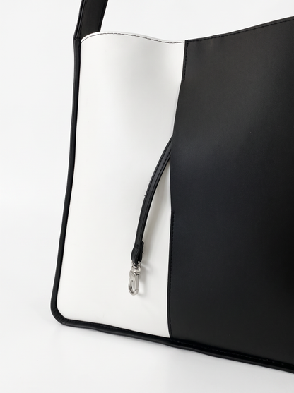 PRÉVENTE Compact - Blanc / Noir