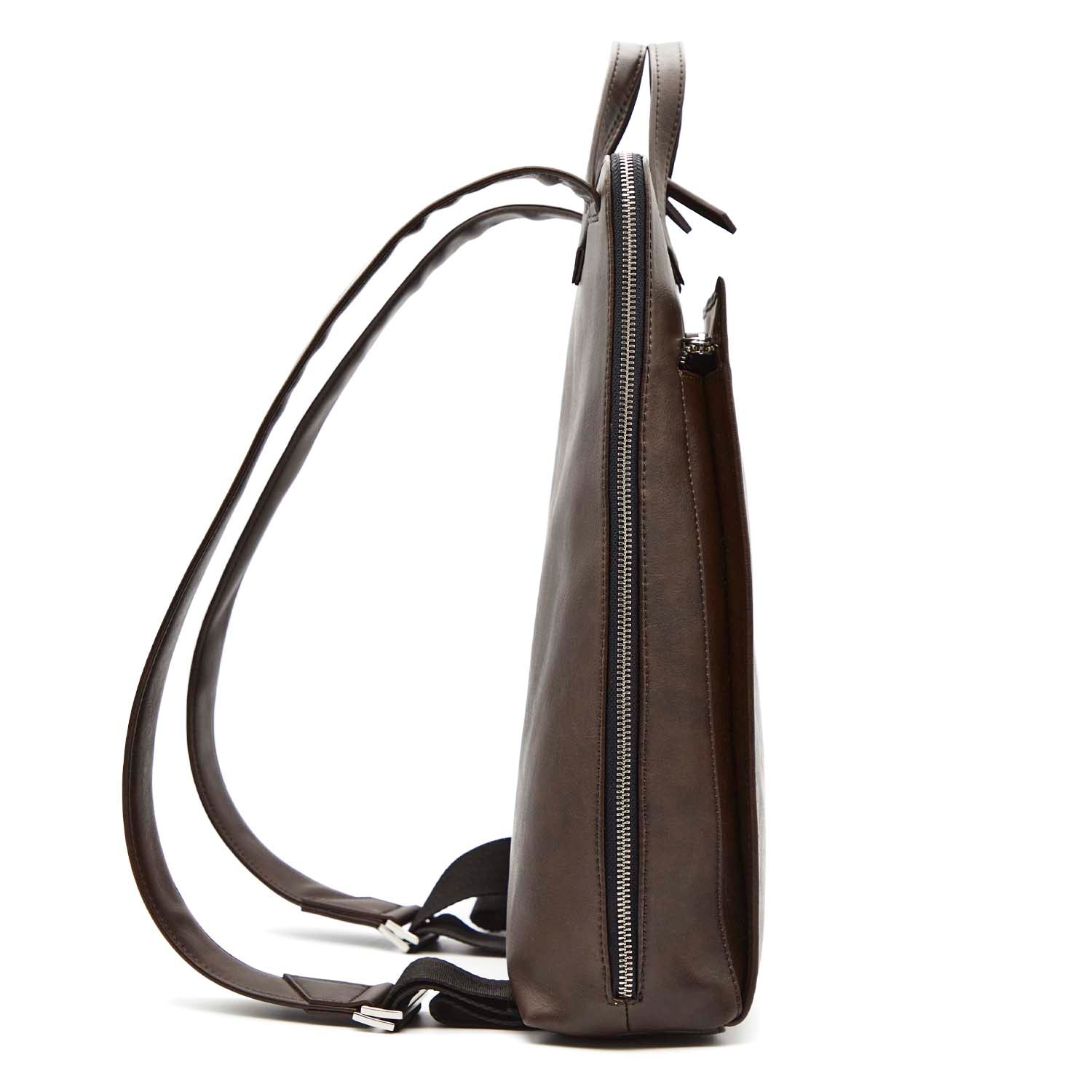 Urban Backpack- Marrón Chocolate