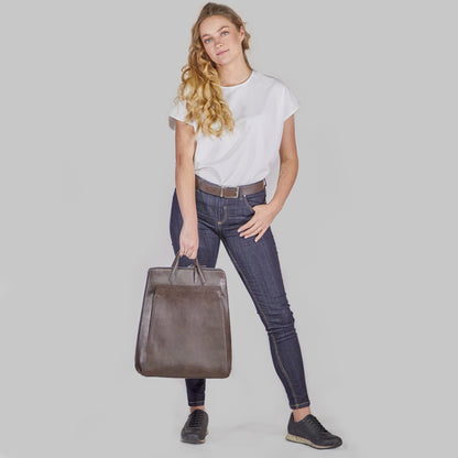 Urban Backpack- Marrón Chocolate